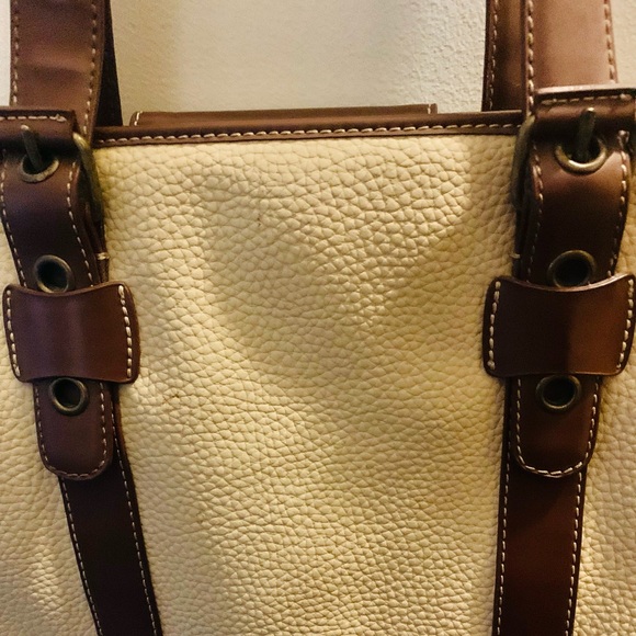 Liz Claiborne brown and white purse - Picture 2 of 3